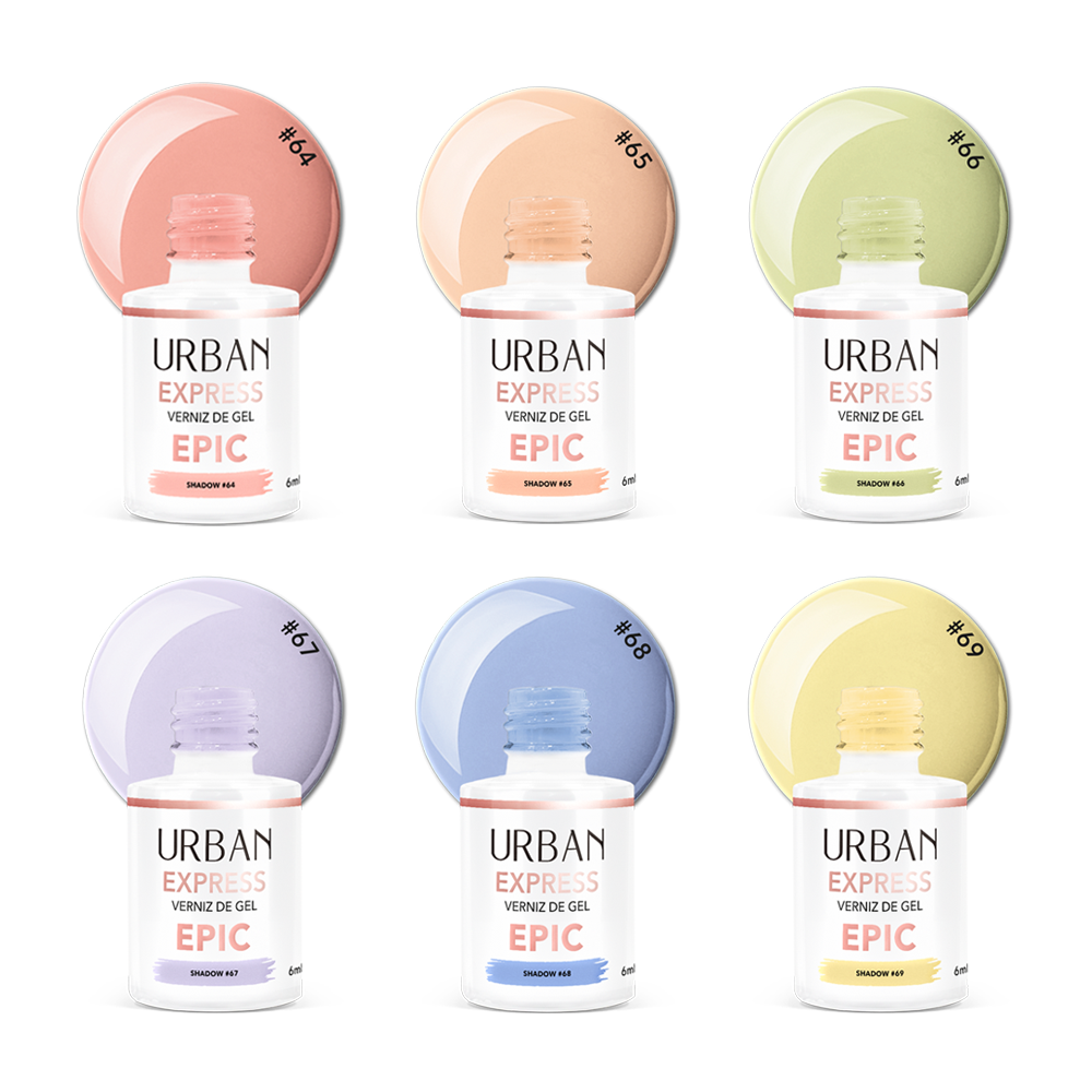 6 boiões abertos, cada um a mostrar a mancha de cor.