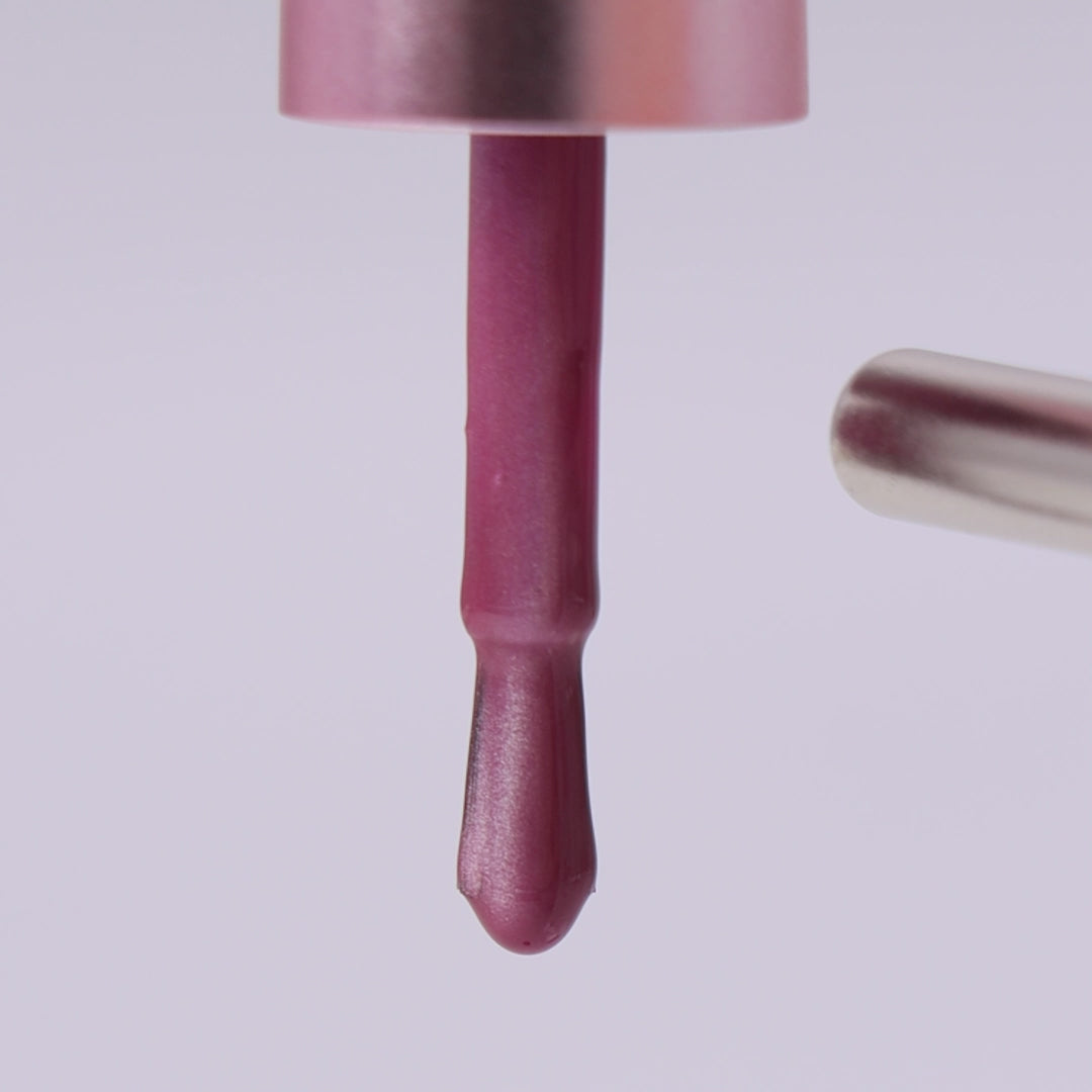 Express Velvet Cat Eye 