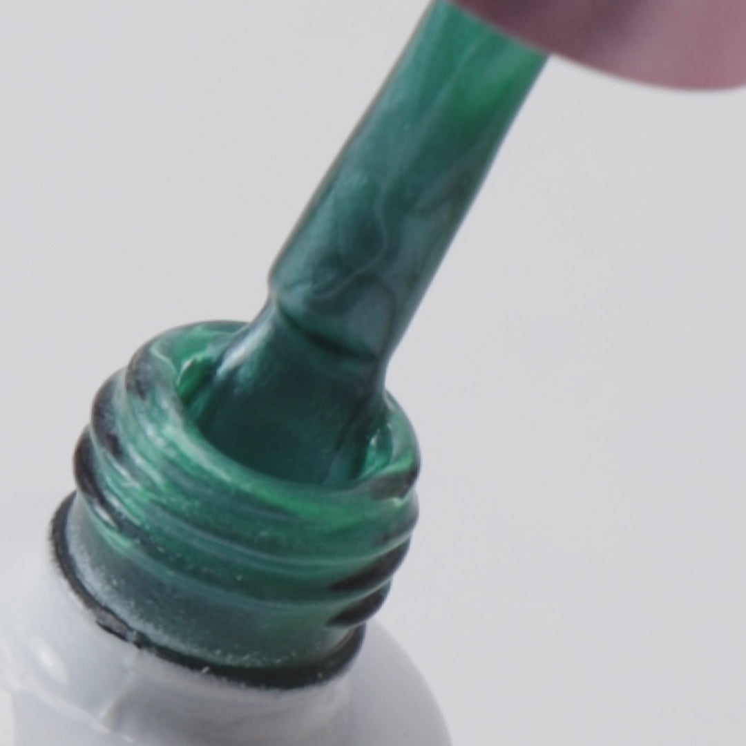 Cor de Verniz Gel Express Silk Cat Eye Green Muse 6ml